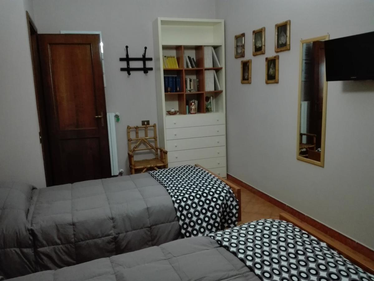 Bed and Breakfast Al Vecchio Olivo Frascati Exterior foto