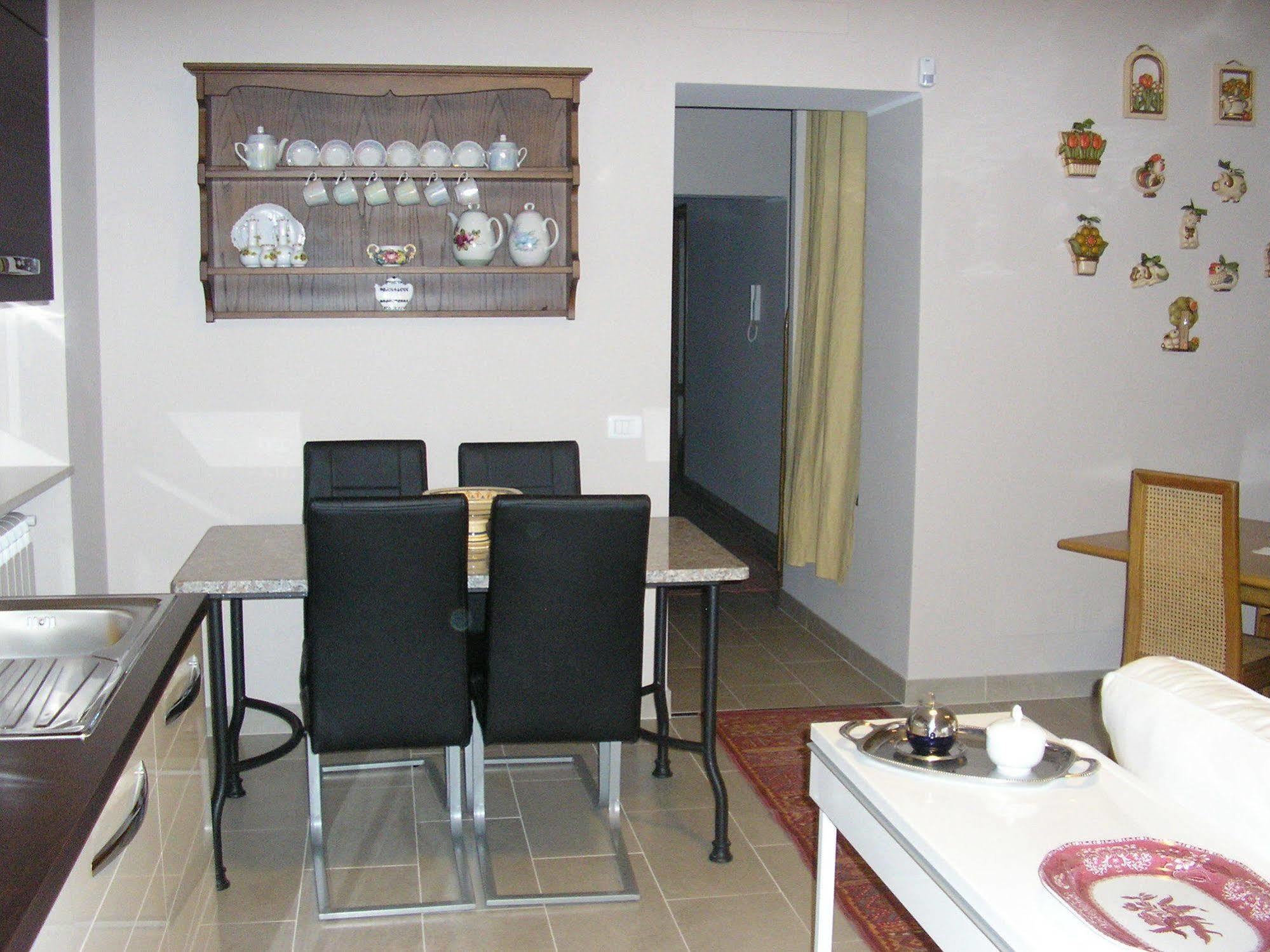 Bed and Breakfast Al Vecchio Olivo Frascati Exterior foto